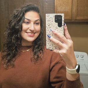 Meet your Posher, Christina